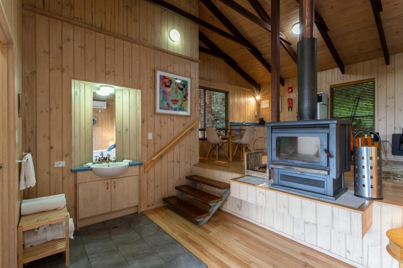 Treetops Seaview Montville Bagian luar foto