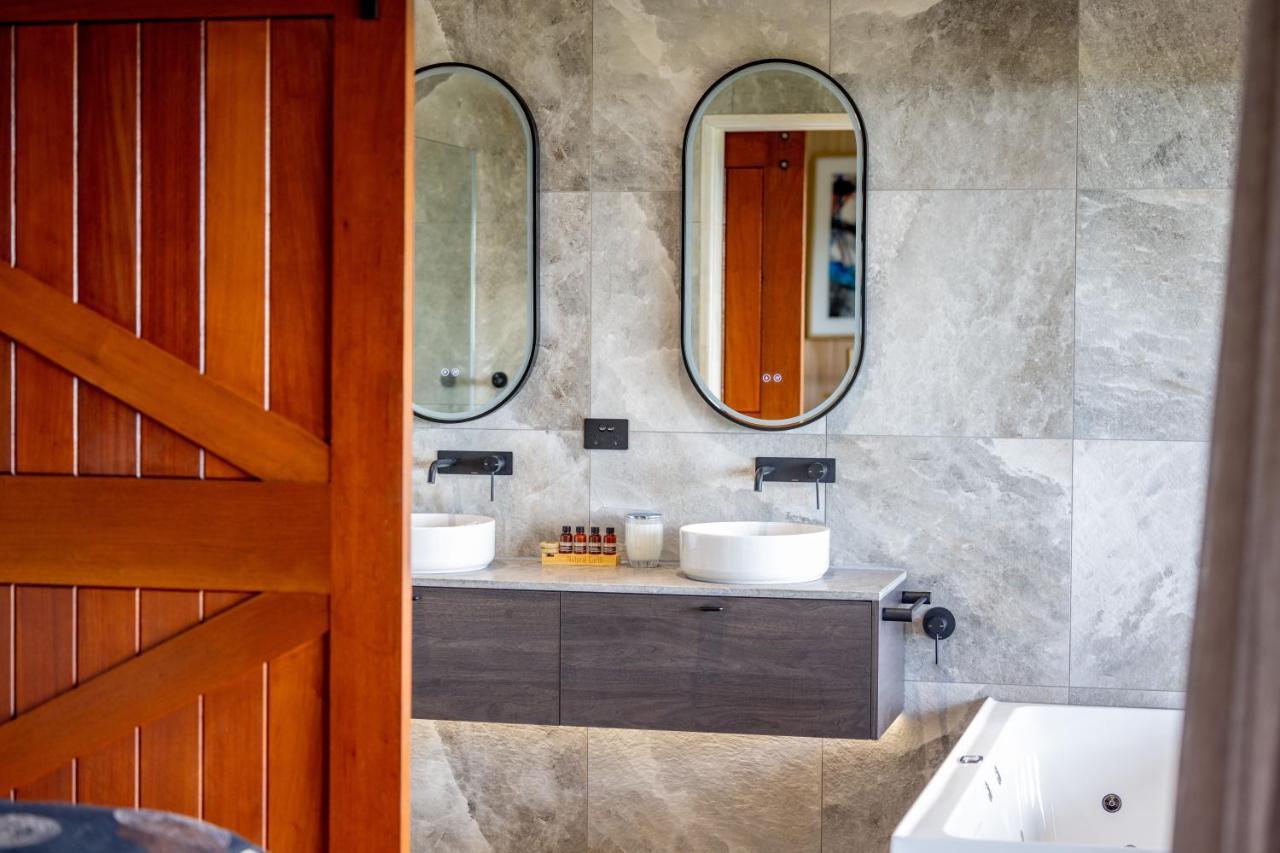 Treetops Seaview Montville Bagian luar foto