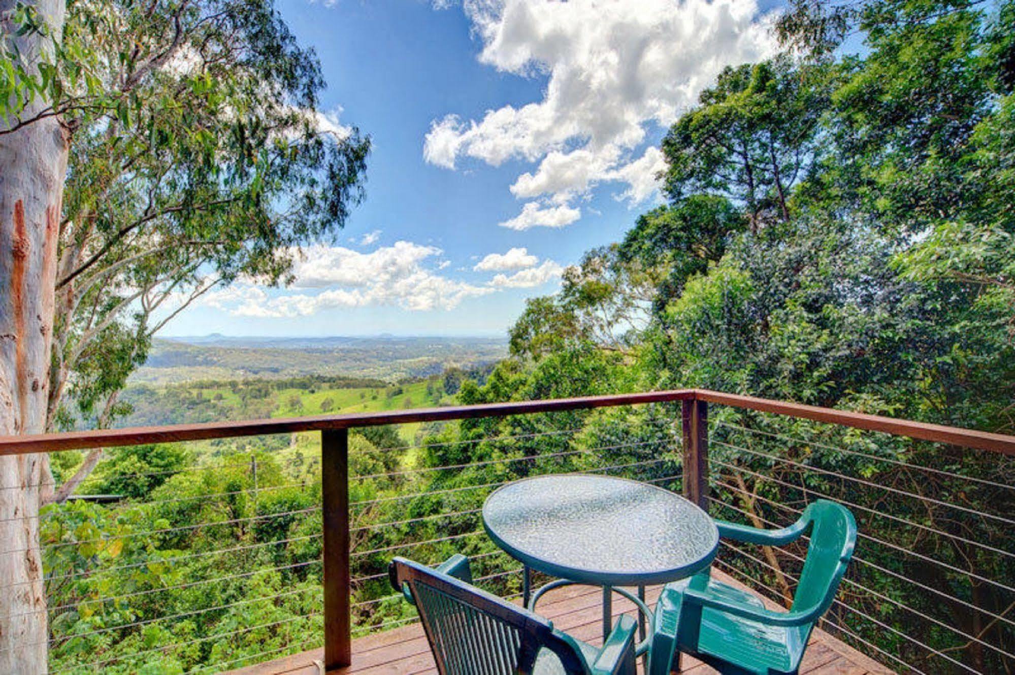 Treetops Seaview Montville Bagian luar foto